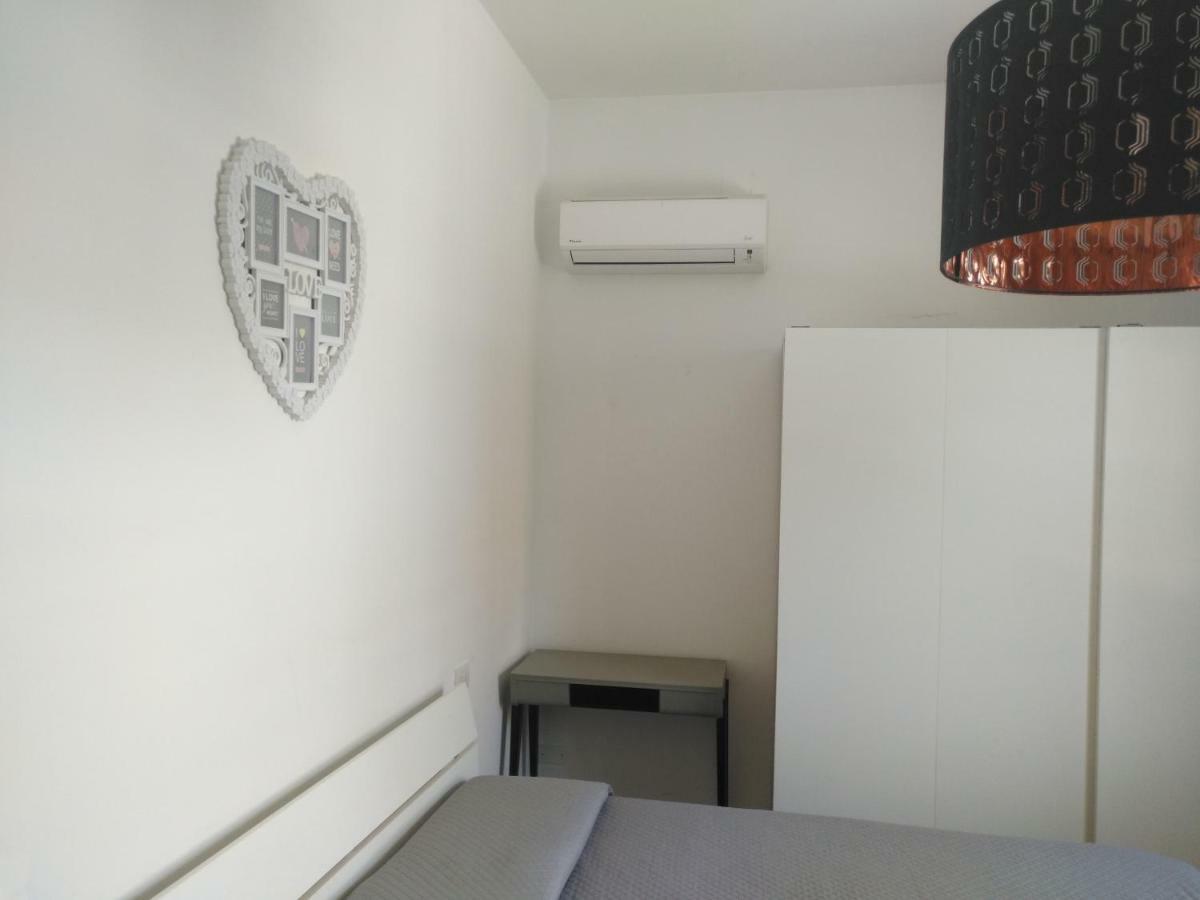 Mamma Casa Superior Apartment Rimini Bagian luar foto