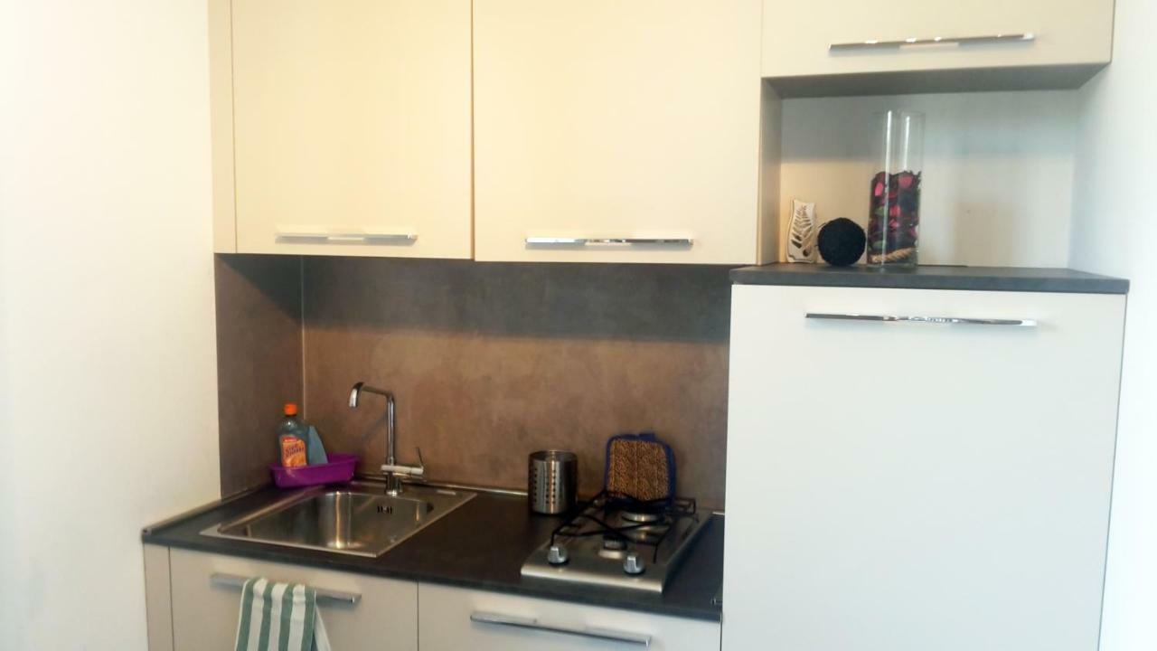 Mamma Casa Superior Apartment Rimini Bagian luar foto